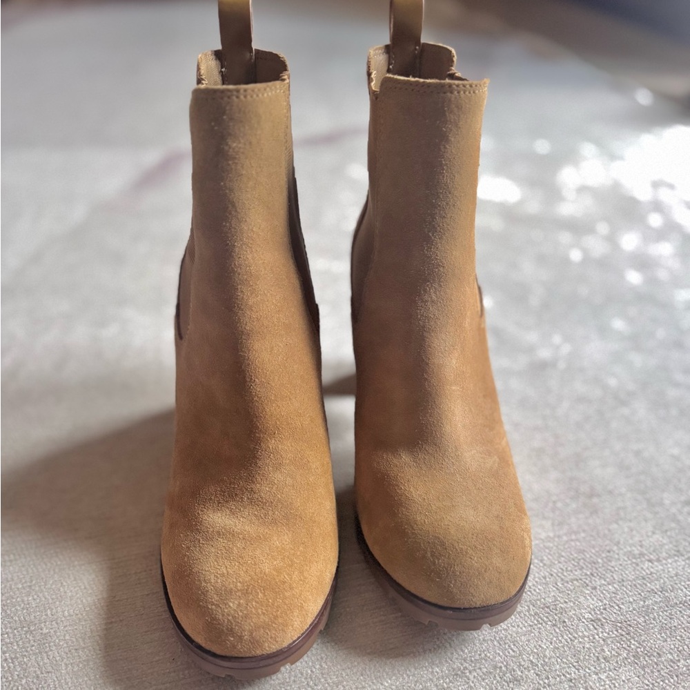 🧸Tory Burch Stafford Tan Suede Leather🧸 - Picture 9 of 9